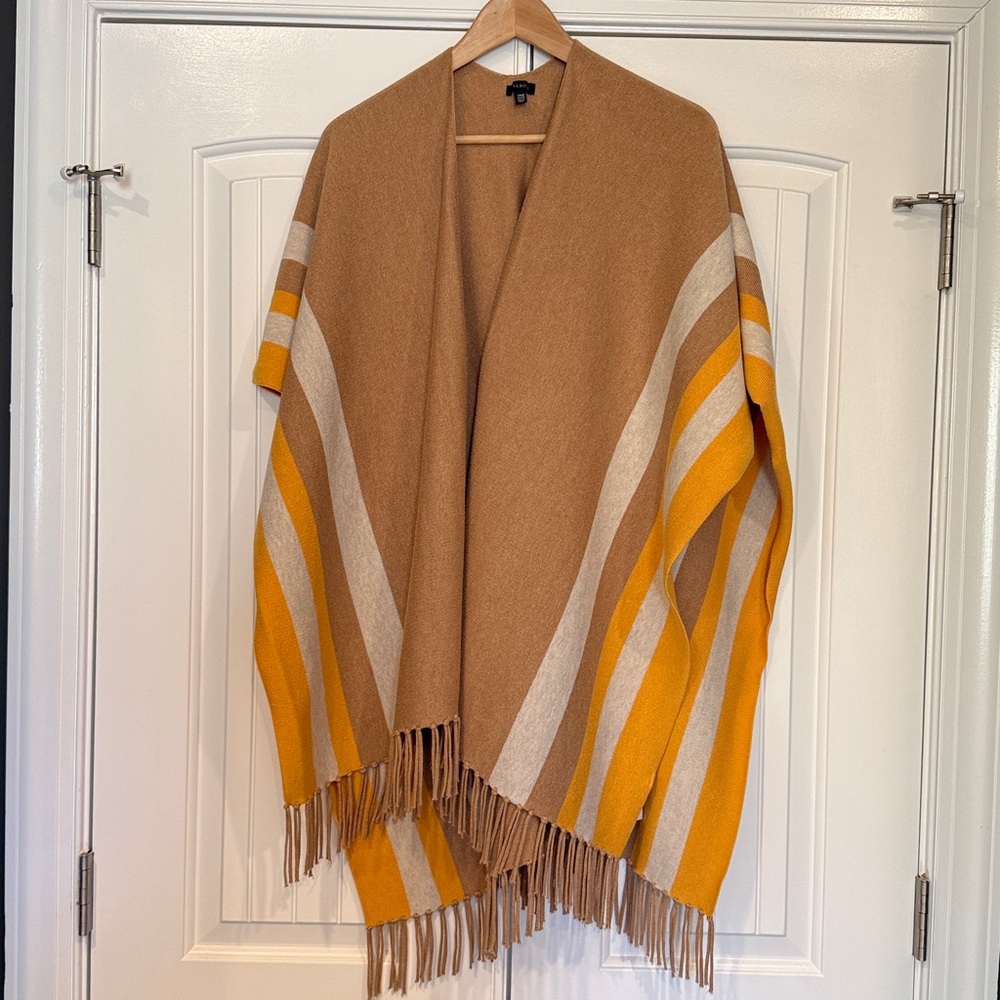 Talbots Ruana Wrap - Picture 4 of 10